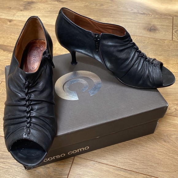 CORSO COMO Catania Black Leather Peep Toe Booties - Picture 3 of 14